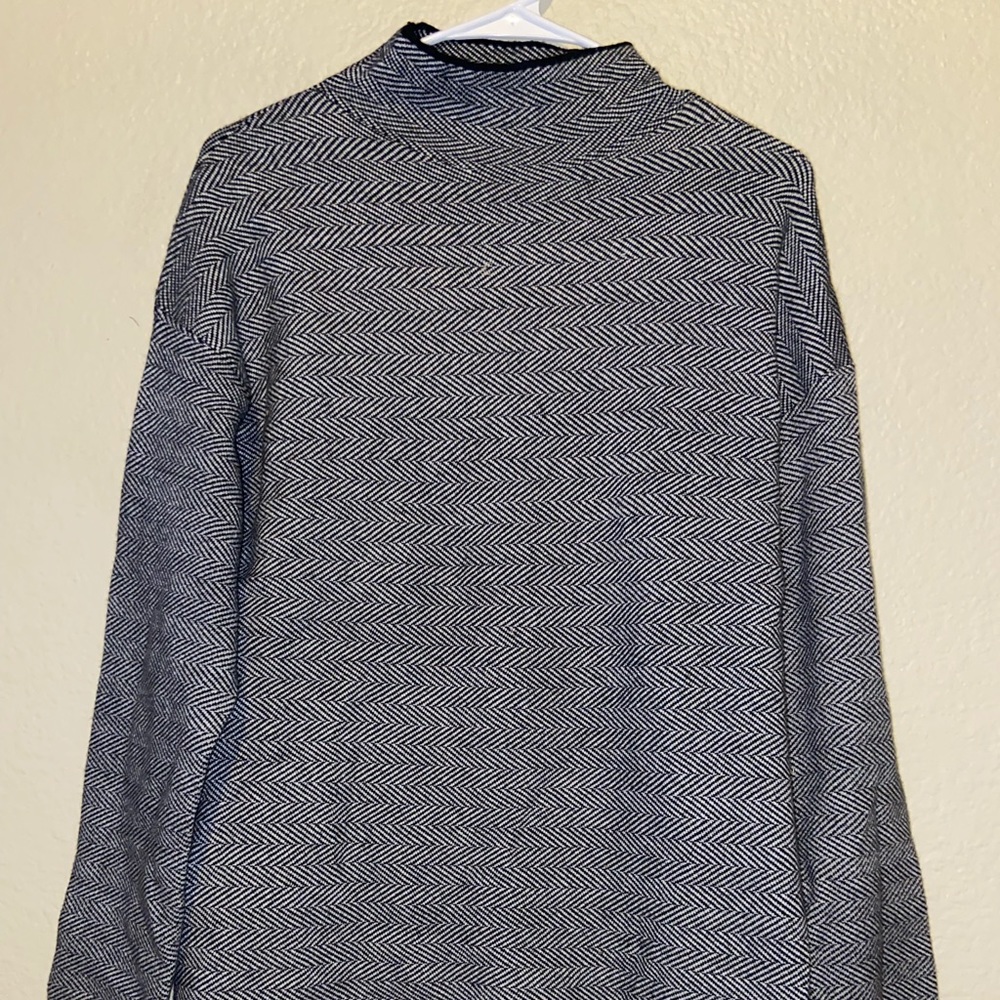 Patterned sweater